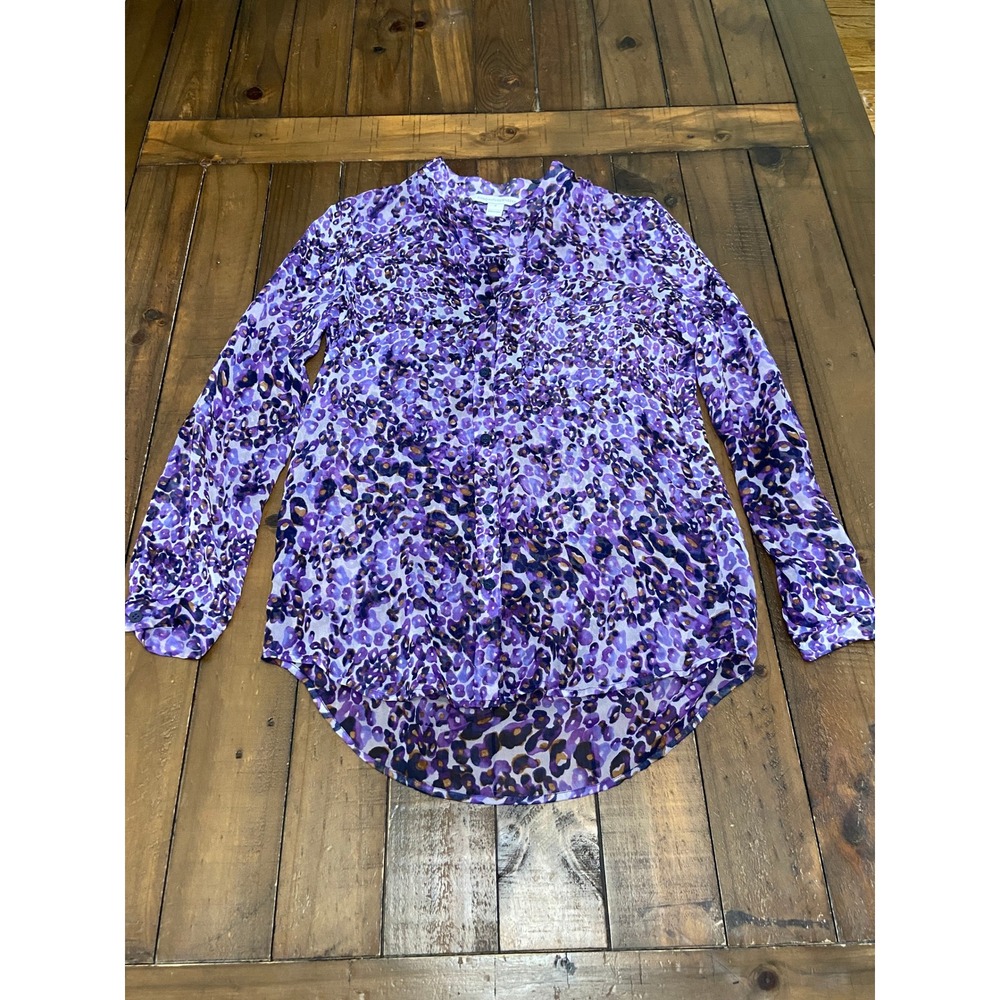Diane von Furstenberg Purple Leopard Print Silk Button Down Blouse‎ Size 4 DVF